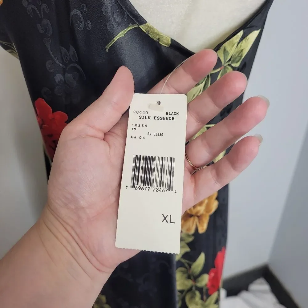 NEW VINTAGE 90s deadstock black dark floral‎ nightgown and robe M - Picture 3 of 11